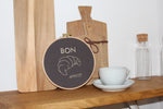 Lade das Bild in den Galerie-Viewer, Bon Appetit

